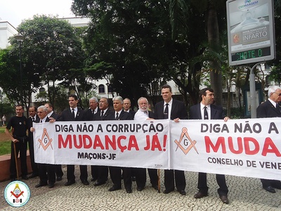 Passeata do dia 15 de março de 2015 em Juiz de Fora - MG